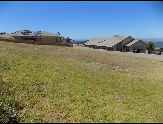 LAND FOR SALE IN MONTE CHRISTO